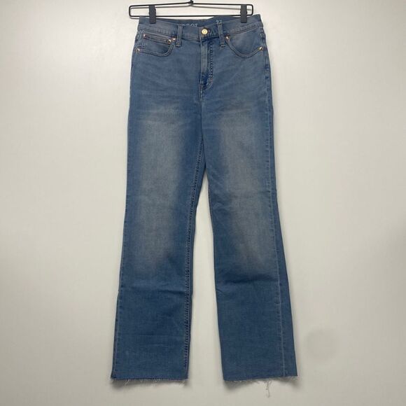 High-rise slim demi-boot jean in Pin Cherry wash - Picture 1 of 9